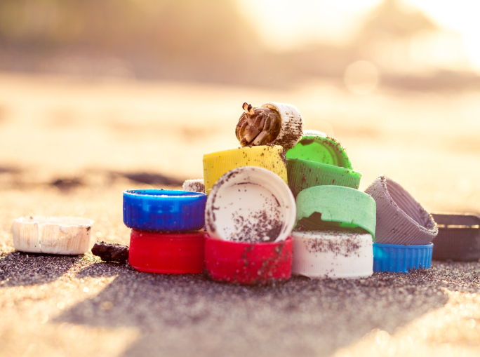 Plastica in Italia: come decarbonizzare la filiera?