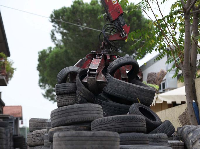 Pneumatici Fuori Uso: il riciclo si impara a scuola