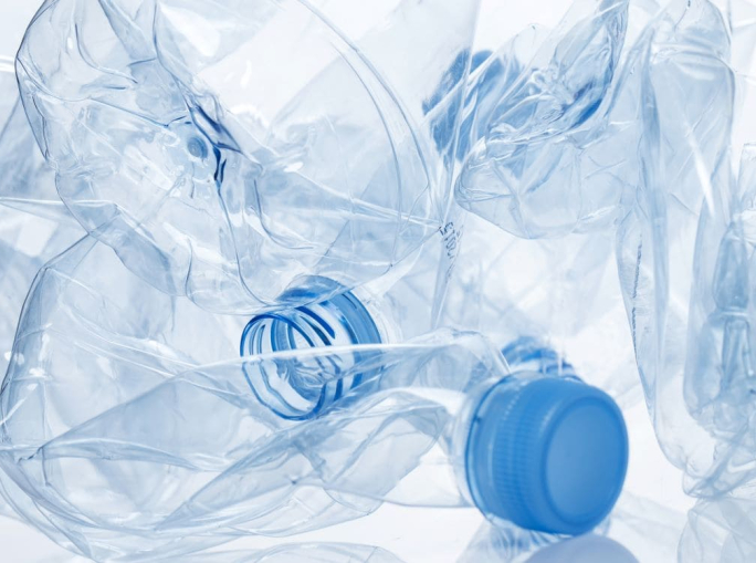 Re4Real, la startup che ricicla la plastica a temperatura ambiente