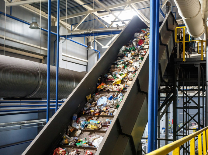 How a holistic waste management system could cut CO2 emissions
