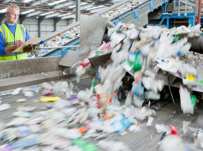 PNRR: arrivati al Mite più di 4mila progetti per impianti di trattamento dei rifiuti