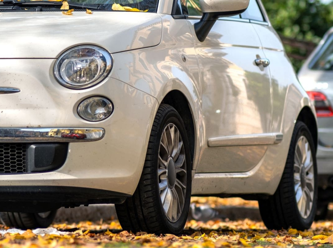 Senza transizione elettrica l’automotive italiano rischia di dimezzarsi