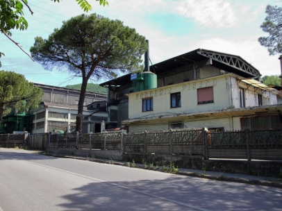 La valle che non respira più: dopo 65 anni, la Campania chiude le Fonderie Pisano