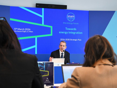 SNAM accelera sugli investimenti: infrastrutture gas, idrogeno, CCS e innovazione