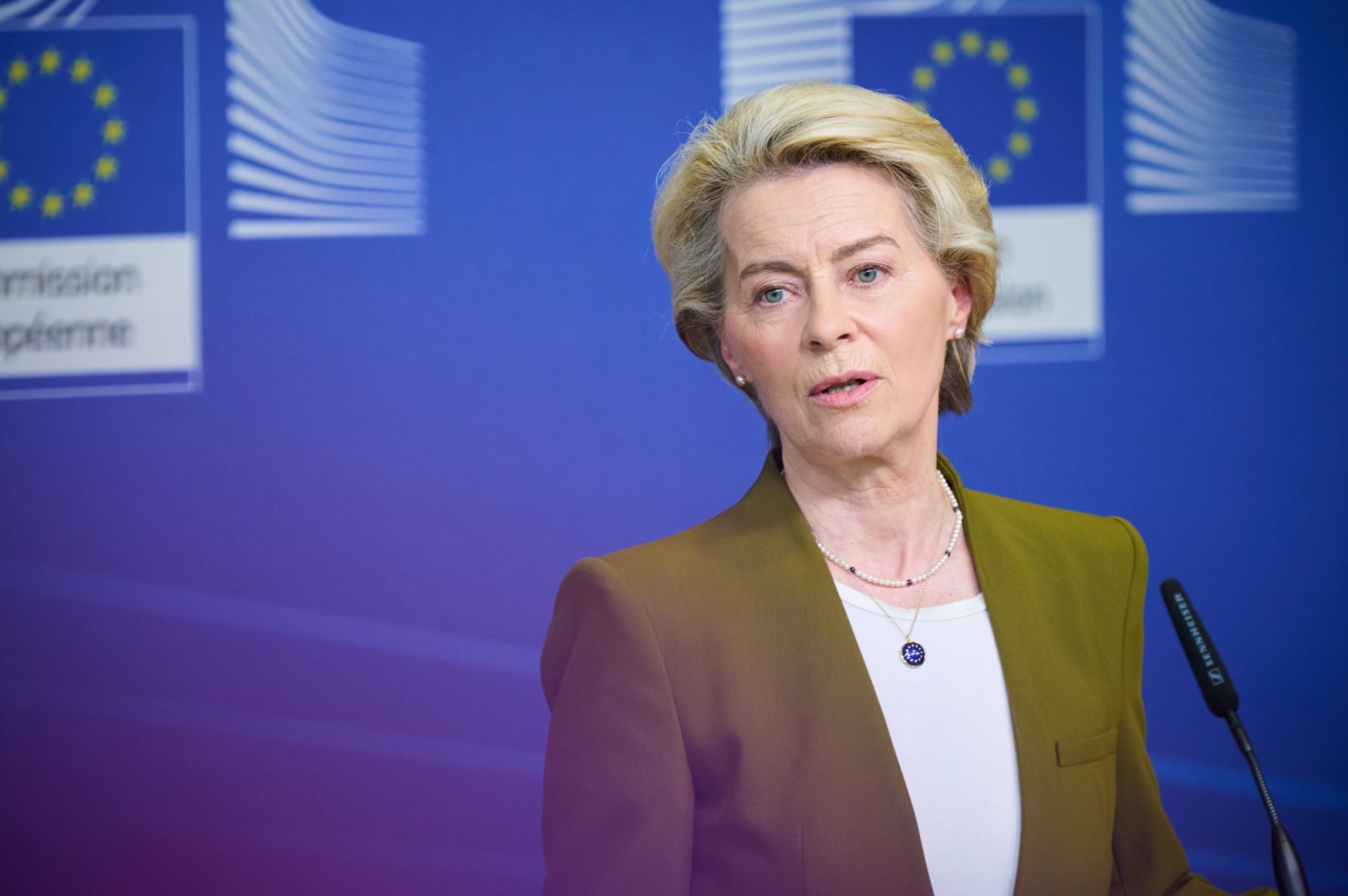 Plastica monouso, Commissione UE apre infrazione contro l’Italia