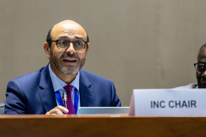 Trattato globale sulla plastica, pubblicato il terzo documento informale