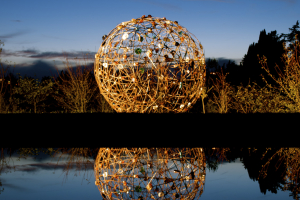 Dalla Biennale dello Scarto alla bioarchitettura. In Toscana l’ecologismo diventa arte