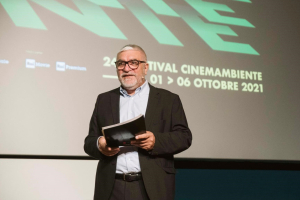 Addio a Gaetano Capizzi, ma resta il suo cinema che salva il pianeta