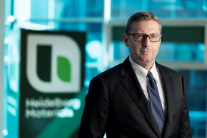 Heidelberg Materials, una strategia globale per ridurre le emissioni del cemento