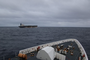 Gli USA sequestrano due petroliere accusate di far parte della “flotta ombra” russa