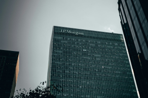 JPMorgan e State Street escono dalla coalizione della finanza per il clima