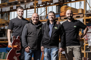 Pozza 1865: parchi giochi sostenibili, inclusivi e costruiti con materiali riciclati