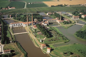 L’acqua che produce energia: Ferrara laboratorio nazionale del fotovoltaico nelle bonifiche