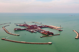 Cosa sappiamo della disputa miliardaria tra Kazakistan e big del petrolio (tra cui ENI)