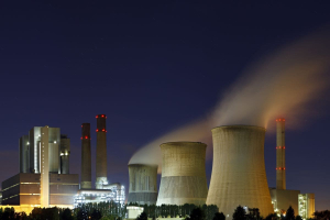 L’illusione del nucleare verde e i costi reali della transizione mancata