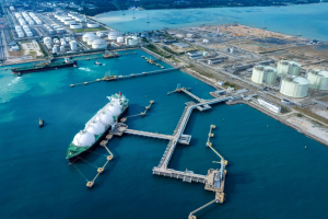 Europa, consumo di GNL in calo: metà dei rigassificatori rischia di essere inutile