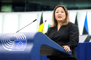 Nuove tecniche genomiche, trilogo UE al via: dibattito su brevetti ed etichettatura