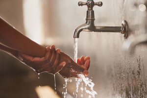 PFAS, da Utilitalia cinque proposte contro l’inquinamento