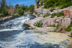 PFAS in Europa, i costi della contaminazione e l’ostruzionismo delle lobby