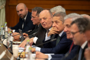 Un Decreto “ambiente” per accelerare i permessi, con un occhio di riguardo al nucleare