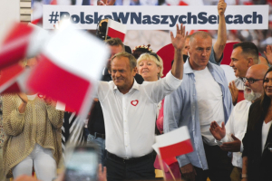 Polonia, tramonta l’era fossile dei fratelli Kaczynski