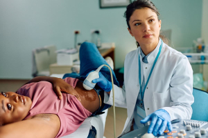 Startup, ENDOless: l’intelligenza artificiale e i dati per curare l’endometriosi