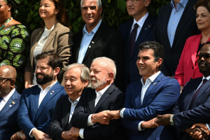 Il summit dei leader si apre alla “maggioranza globale”, ma pesa lo spettro di Trump