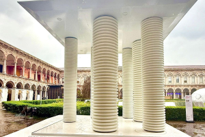 Con Corepla la plastica riciclata diventa un tempio dedicato alla comunità