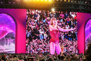 Come Taylor Swift muove l’economia: a Milano un indotto di quasi 180 milioni