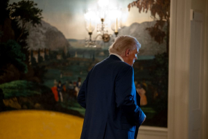 Trump ha rinviato i dazi: c'è tempo fino al 1° agosto per negoziare