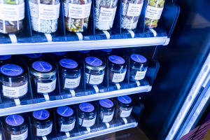 Wonderbot, il primo distributore automatico di cibo circolare