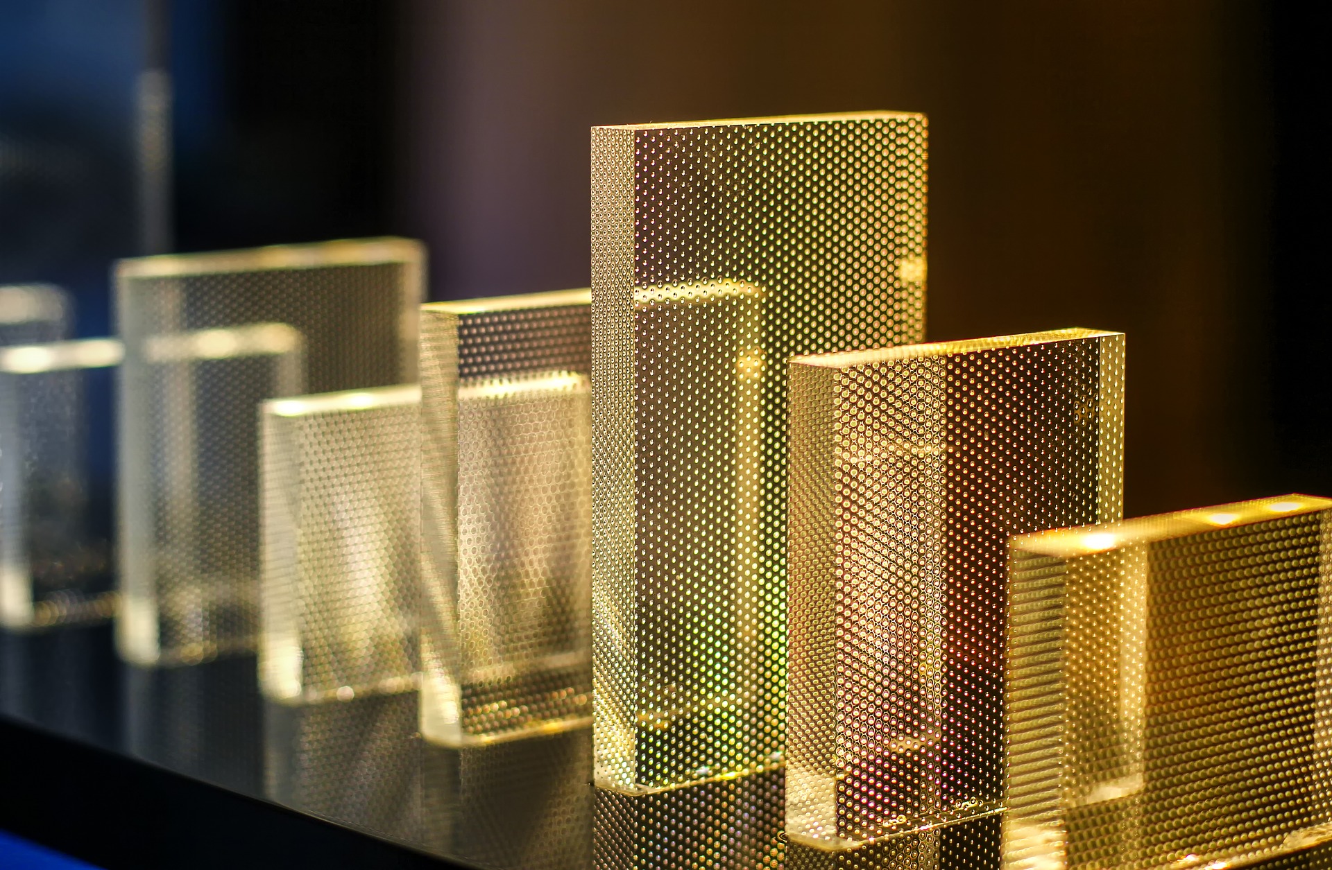 L'insostenibile diffusione del plexiglass