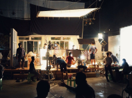 Economia circolare del legno nel cinema, la materia prima che costruisce sogni