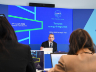 SNAM accelera sugli investimenti: infrastrutture gas, idrogeno, CCS e innovazione