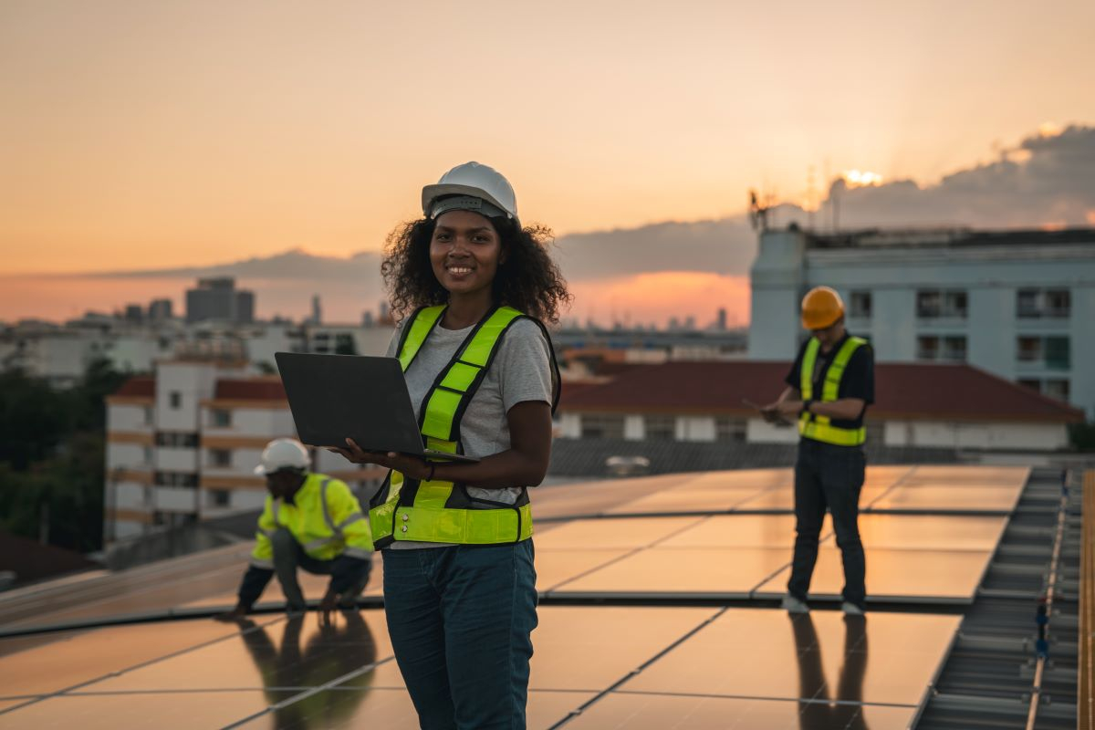 Transizione energetica e lavoro: senza competenze il futuro green rischia di rallentare