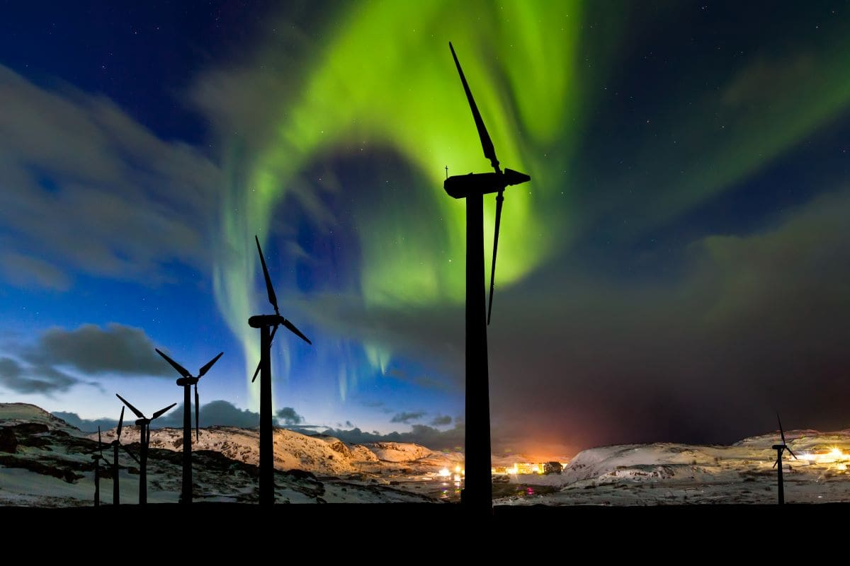 Decarbonizzare non basta: l’efficienza energetica è il vero progresso