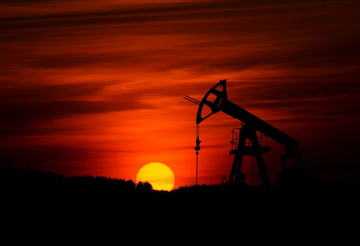 World Energy Outlook: la domanda globale di carbone, petrolio e gas raggiungerà il picco entro il 2030